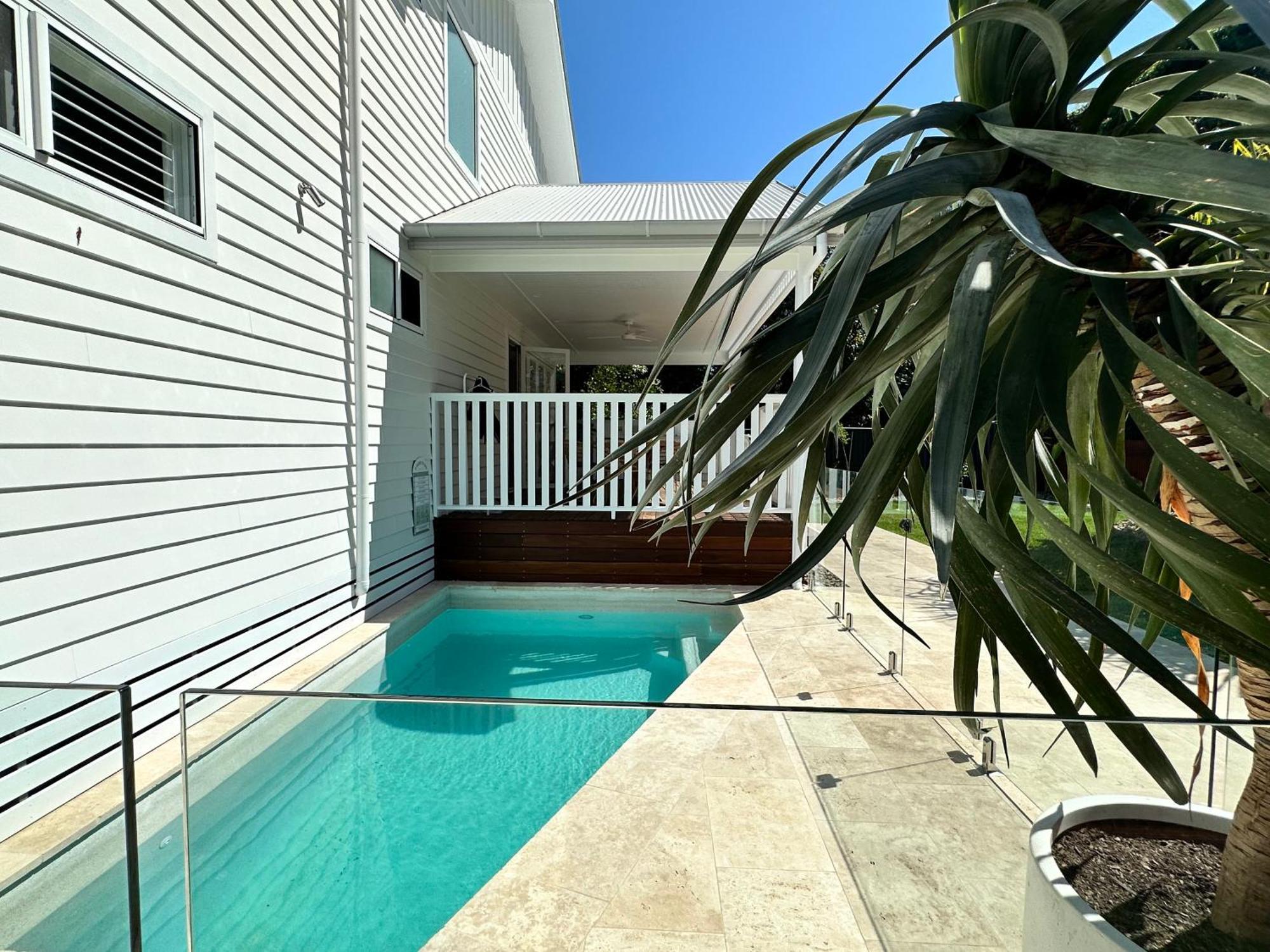 Unwind Guesthouse バイロンベイ エクステリア 写真